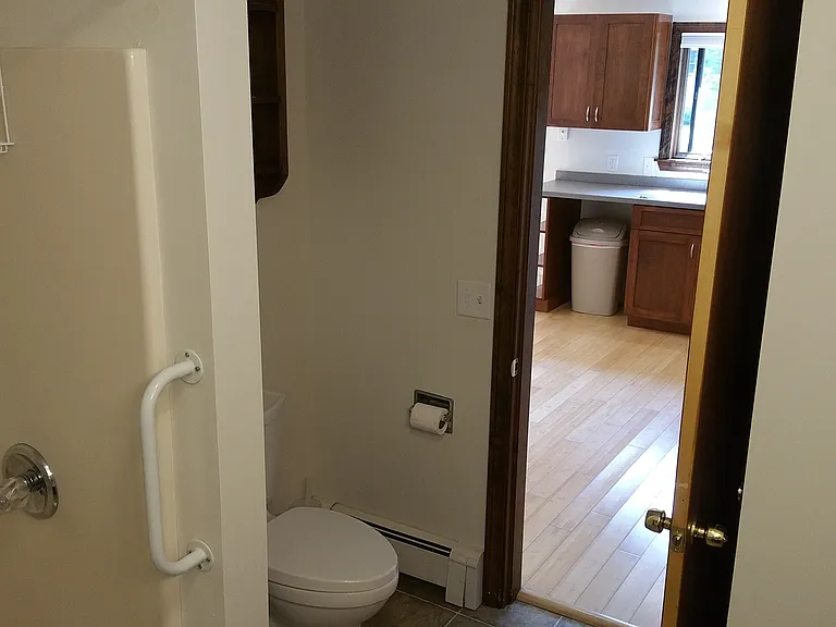 15 Shannon Dr — Photo 8