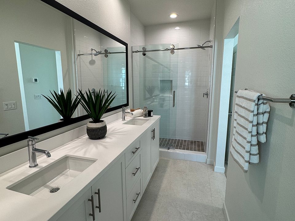 1st image of 13895 Onyx Way