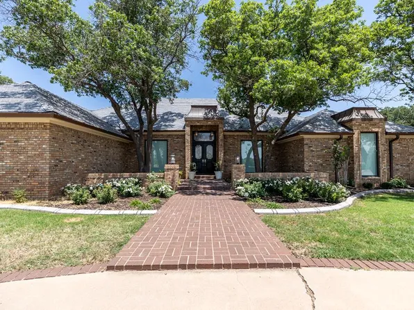 1707 Cedar Creek Dr, Snyder, TX 79549