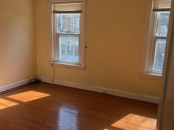 3rd image of 123 W 13th St #2