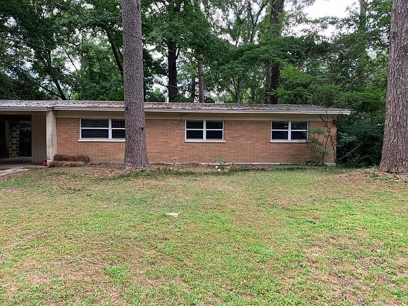 1st image of 1117 Sandringham Dr
