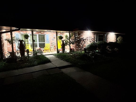 4th image of 617 Rocklyn Dr