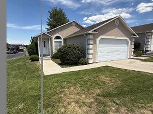 641 E Greystone Way N, Tooele, UT 84074