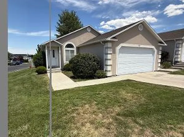 641 E Greystone Way N, Tooele, UT 84074
