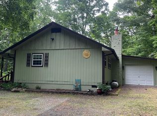 452 Paradise Rd, Robbinsville, NC 28771