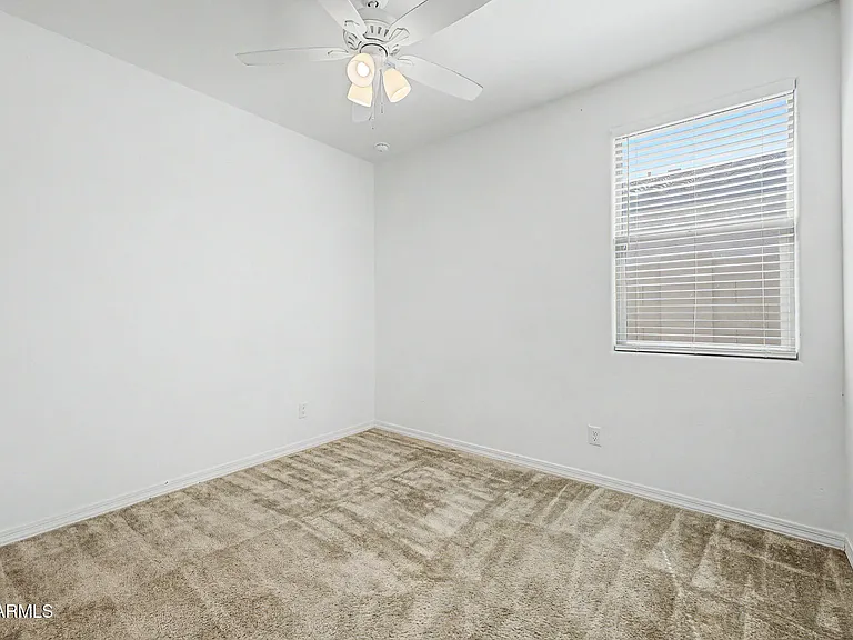 5722 W Getty Dr — Photo 33