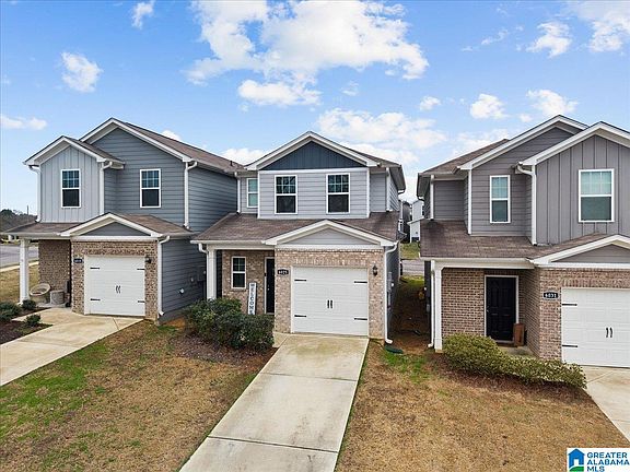 5th image of 6025 Rainbow Row