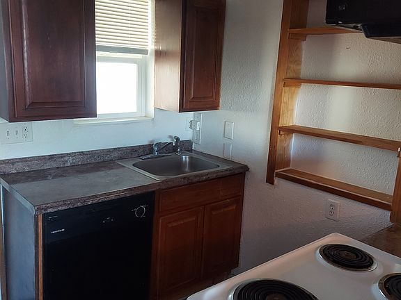 5th image of 1301 112th St S APT 7