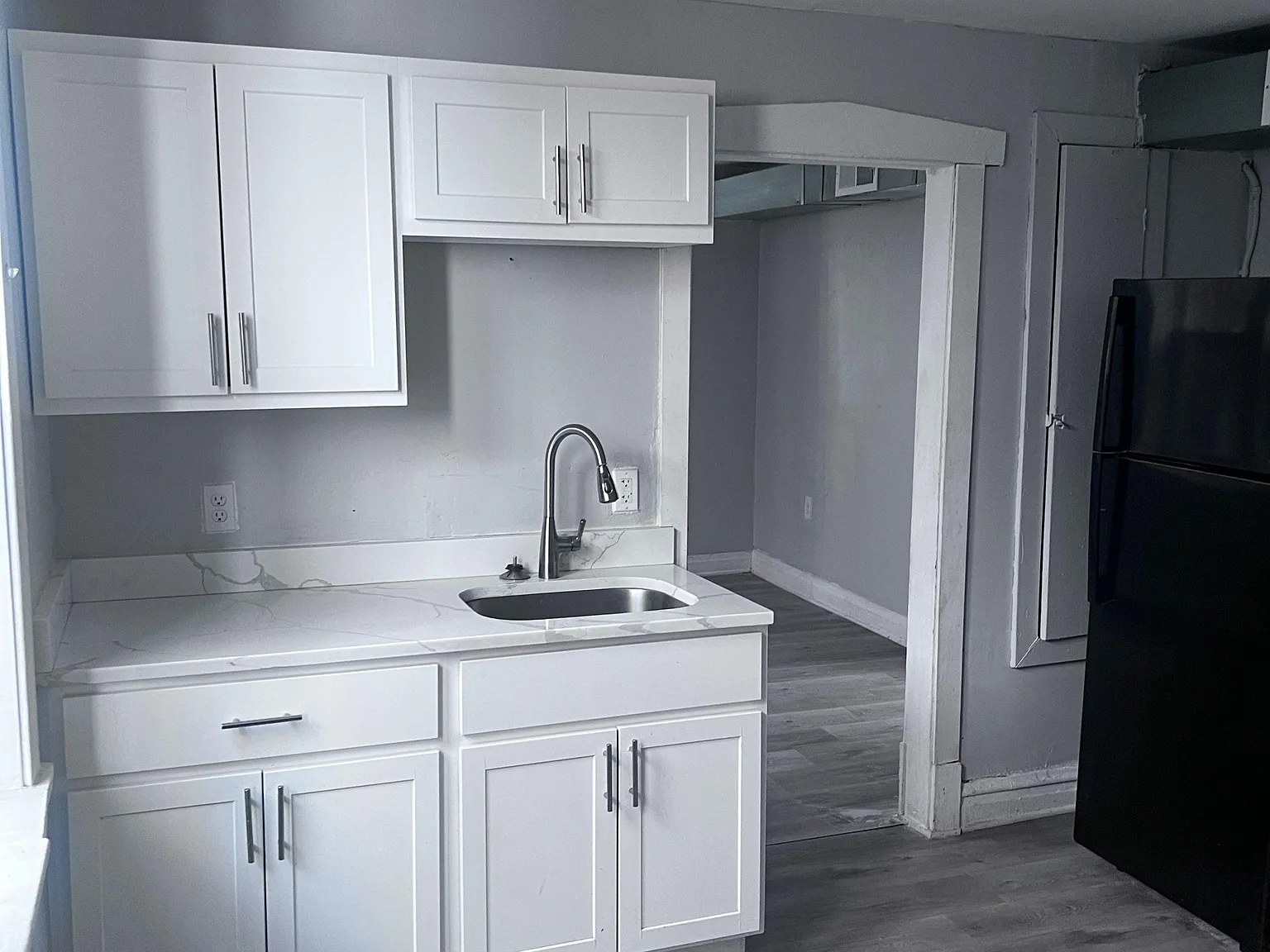 3 bed, 1.0 bath, 1500 sqft, $910 — Photo 4