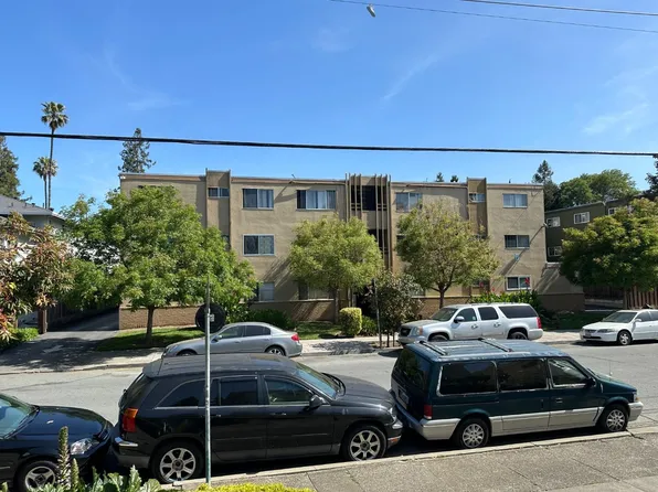 E Okeefe St, Palo Alto, CA 94303