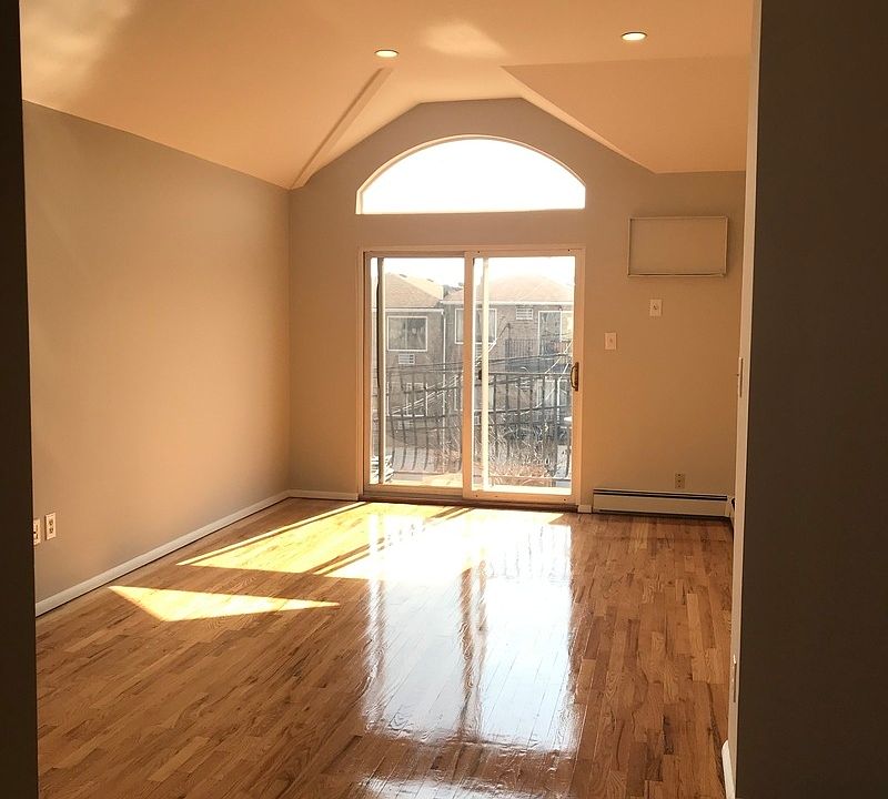 1st image of 20-18 38th St #4