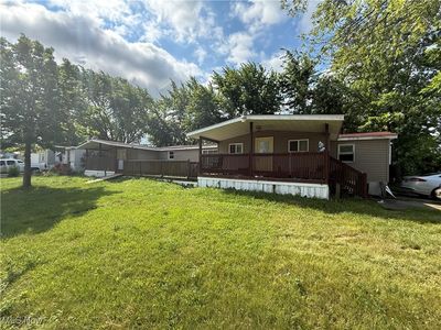 240 Connecticut Dr, Elyria, OH, 44035