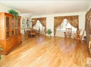 380 Avalon Pl #71, Oxnard, CA 93033