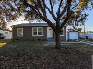 1032 W Berry Ave, Tampa, FL 33603