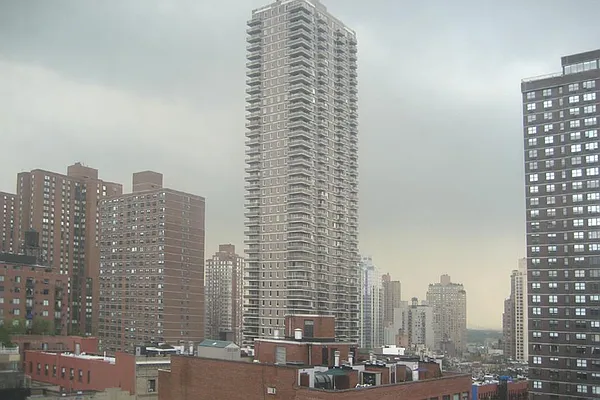 Rented by Corcoran | media 21