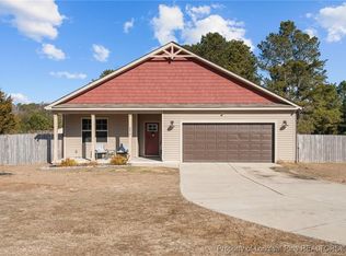 2415 Smith Rd, Fayetteville, NC 28306