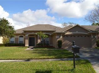 19003 Dove Creek Dr, Tampa, FL 33647