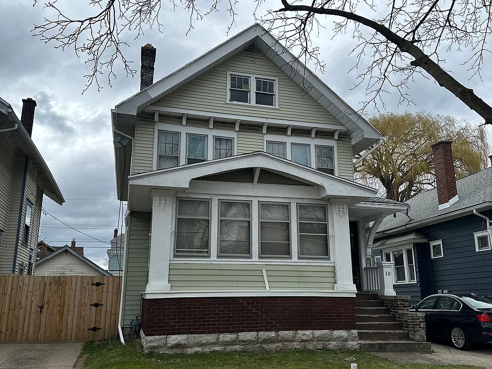 1st image of 10 Hedley Pl