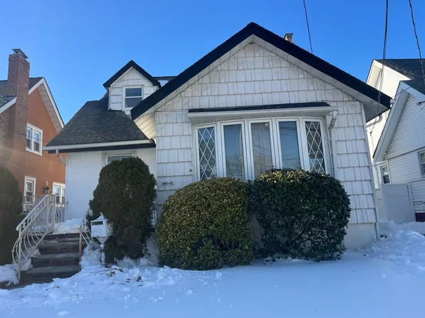 18515 Hilburn Ave, Saint Albans, NY 11412