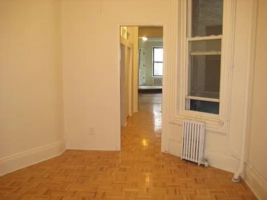 Rented by Immac Realty | media 10