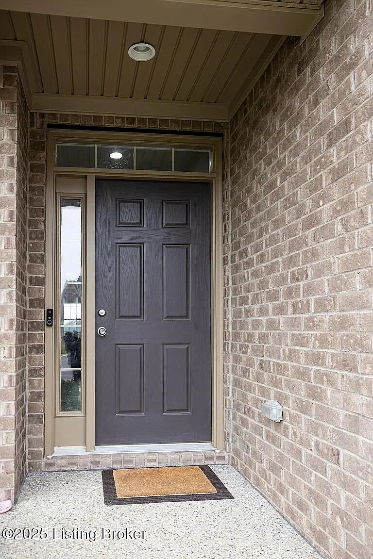 4 bed, 3.0 bath, 2606 sqft, $2,900 — Photo 3