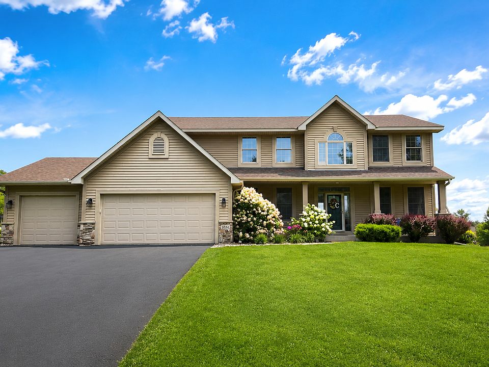 1st image of 18344 Lake Forest Dr