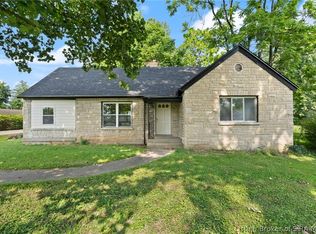 2705 Charlestown Road, New Albany, IN 47150