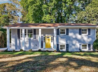 1864 Glen Echo Dr, Decatur, GA 30032