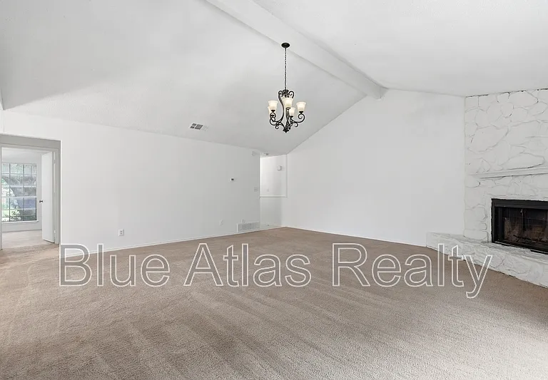 4101 Gentle Springs Dr — Photo 2
