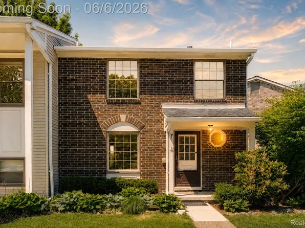 1787 Sheffield Dr, Ypsilanti, MI 48198