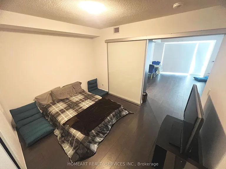 219 Dundas St E #801 — Photo 18