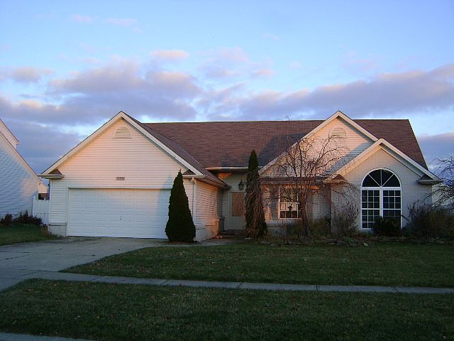 1st image of 204 Pemberton Dr