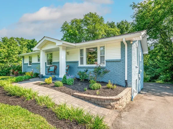 540 Brewer Dr, Nashville, TN 37211