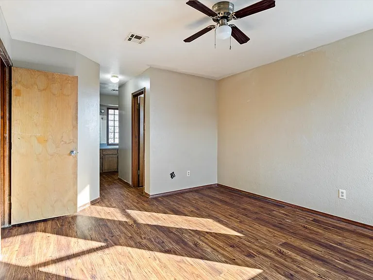 3916 SW Mesquite Dr — Photo 7