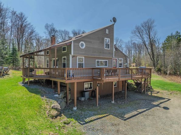 27 Hodge Road, Lancaster, NH 03584