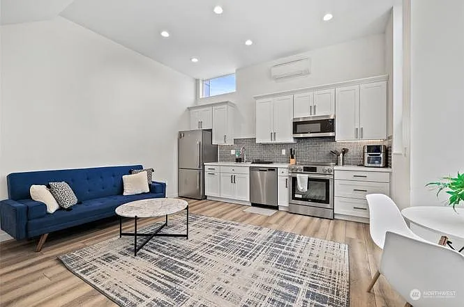 515 S Sullivan St #515 — Photo 5