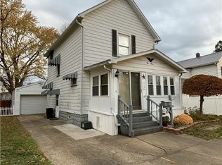 413 Fair Ave NE, New Philadelphia, OH