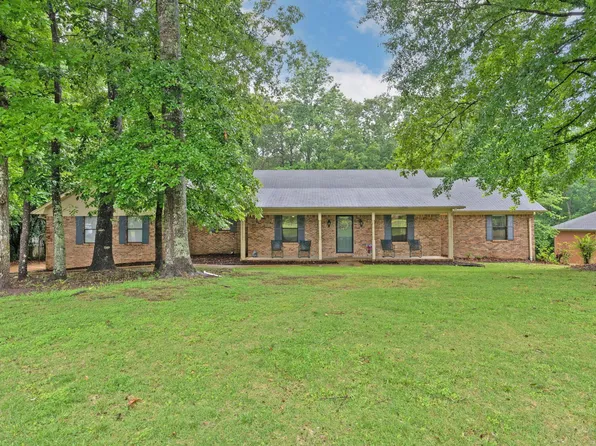 2404 Lenwood Dr, Jasper, AL 35504