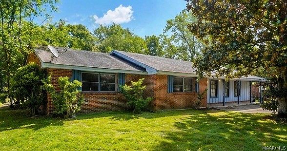 1st image of 3243 Woodley Rd