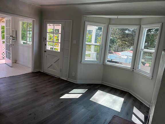 Large living area and eating area connected