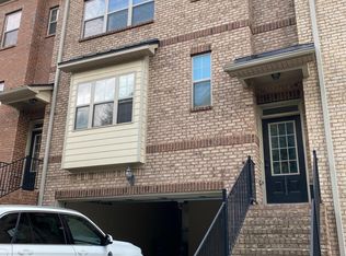1040 Jardin Ct, Roswell, GA 30076