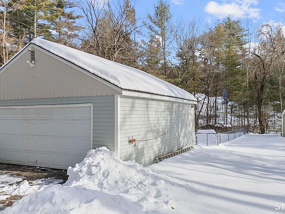 4th image of 69 Cisar Road