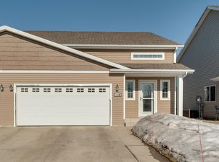 1158 44th Ave W, West Fargo, ND 58078
