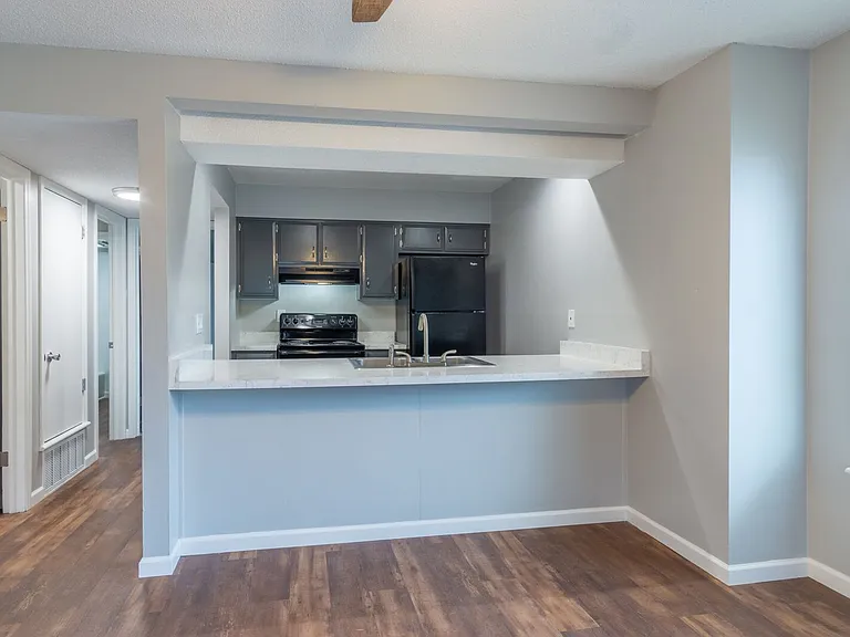 Northpark Apartments — Photo 6