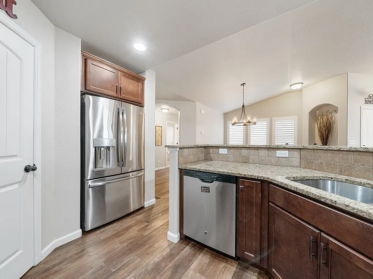 8197 Mockorange Hts — Photo 22
