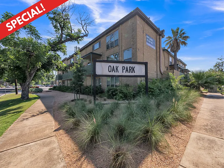 Oak Park Apartments — Photo 65