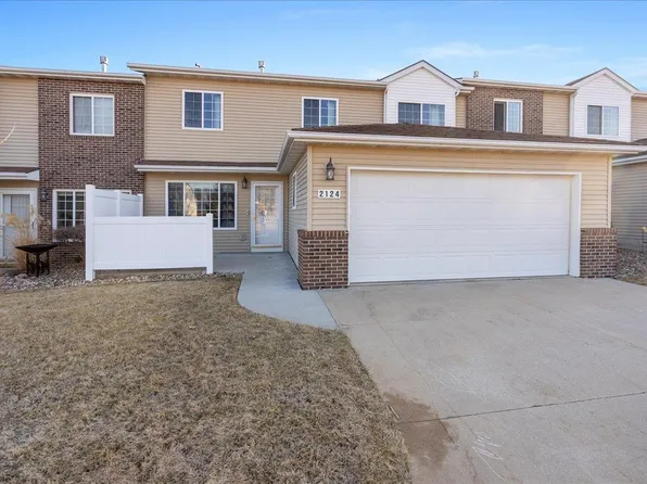 2124 Cord Rdg #2, Waterloo, IA 50701