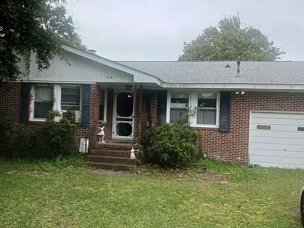 714 Creekside Dr, Charleston, SC 29412