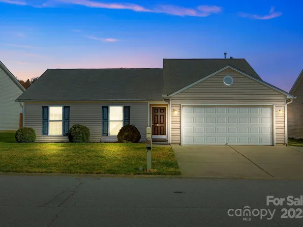 284 Mud Creek Rd, Fletcher, NC 28732