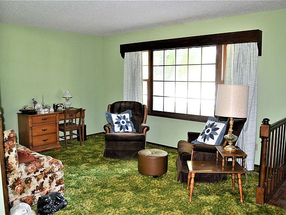4th image of 4603 Parklane Dr